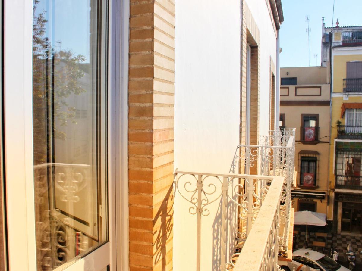 Adriano Apartments セビリア エクステリア 写真